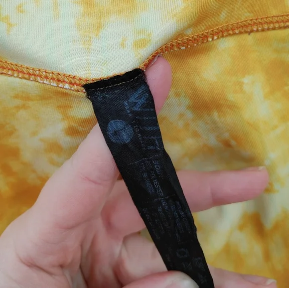 Wear It To Heart | reversible leggings - Picture 8 of 10